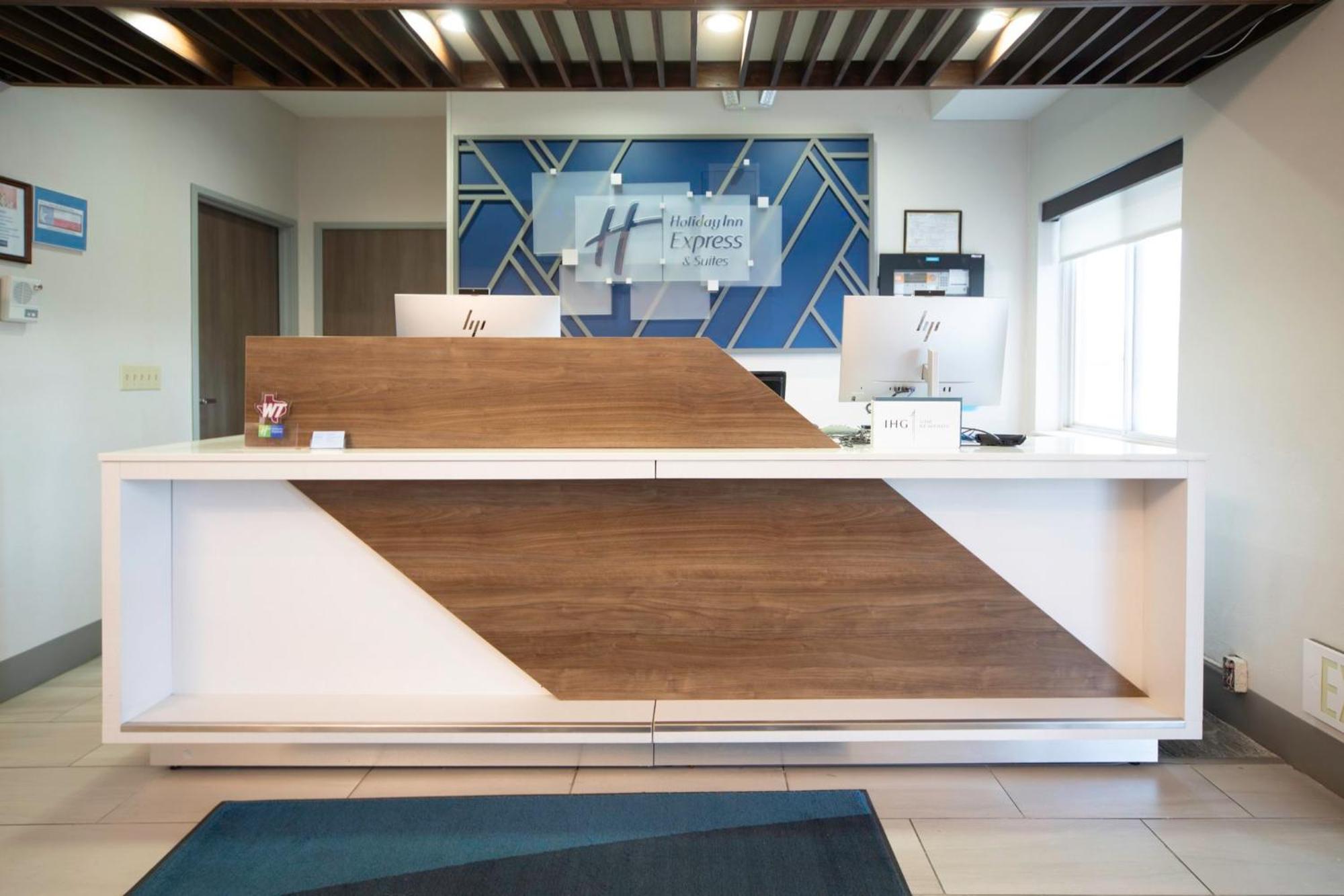 Holiday Inn Express - Canyon By Ihg Bagian luar foto